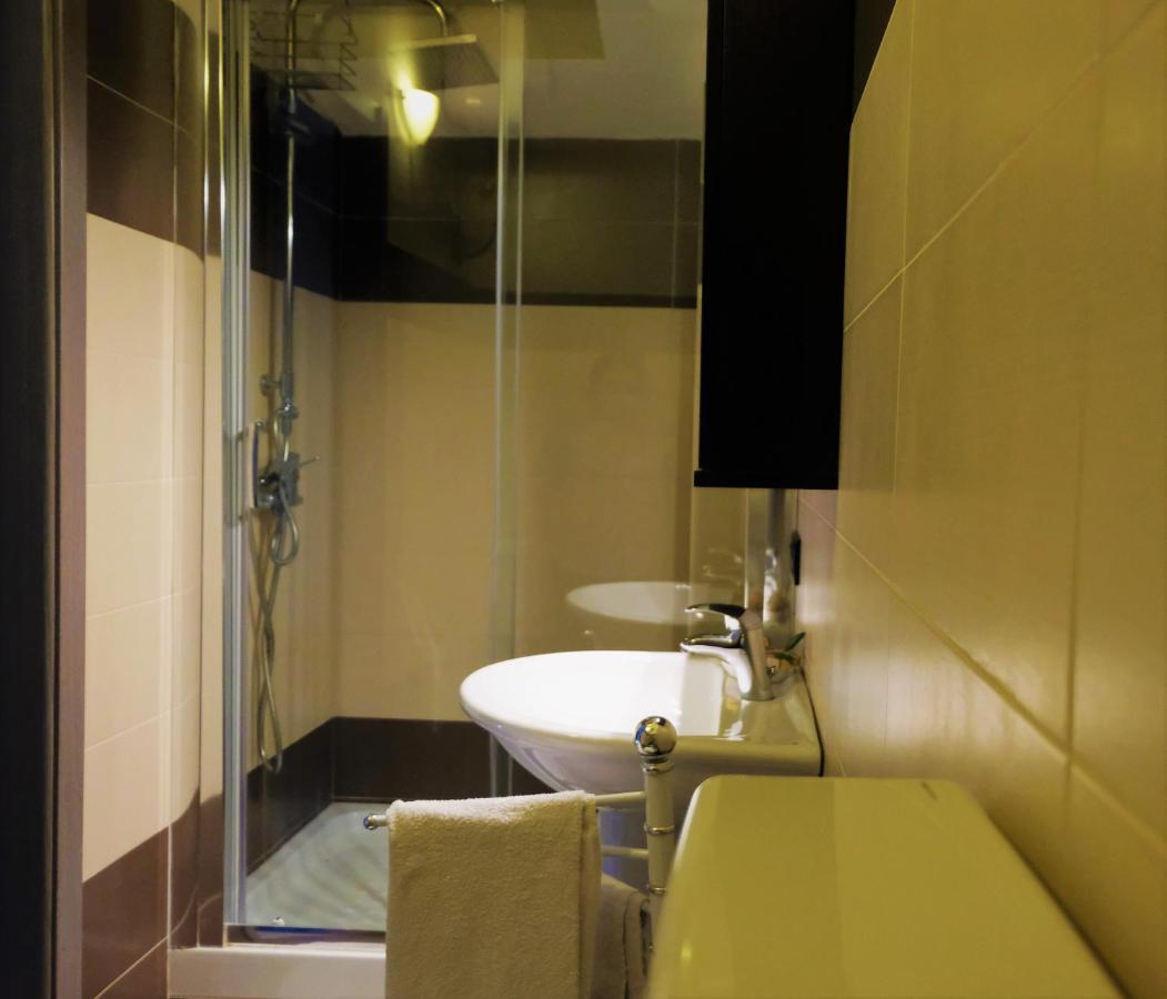 Bed and Breakfast Il Miglio In Piu Кастель-ді-Туза Екстер'єр фото