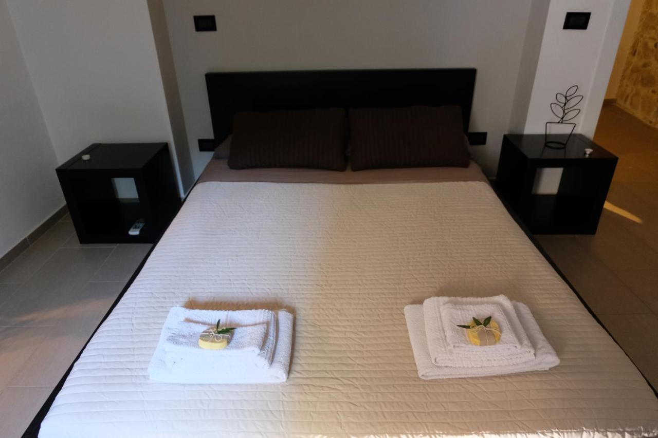 Bed and Breakfast Il Miglio In Piu Кастель-ді-Туза Екстер'єр фото